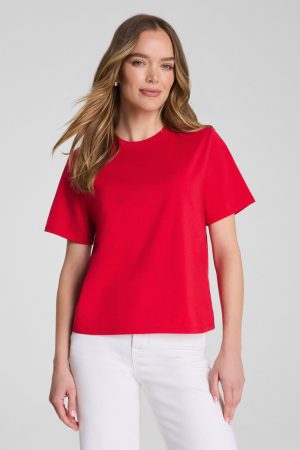 karla welch for SPANX? Everyday Tee | SPANX? Red