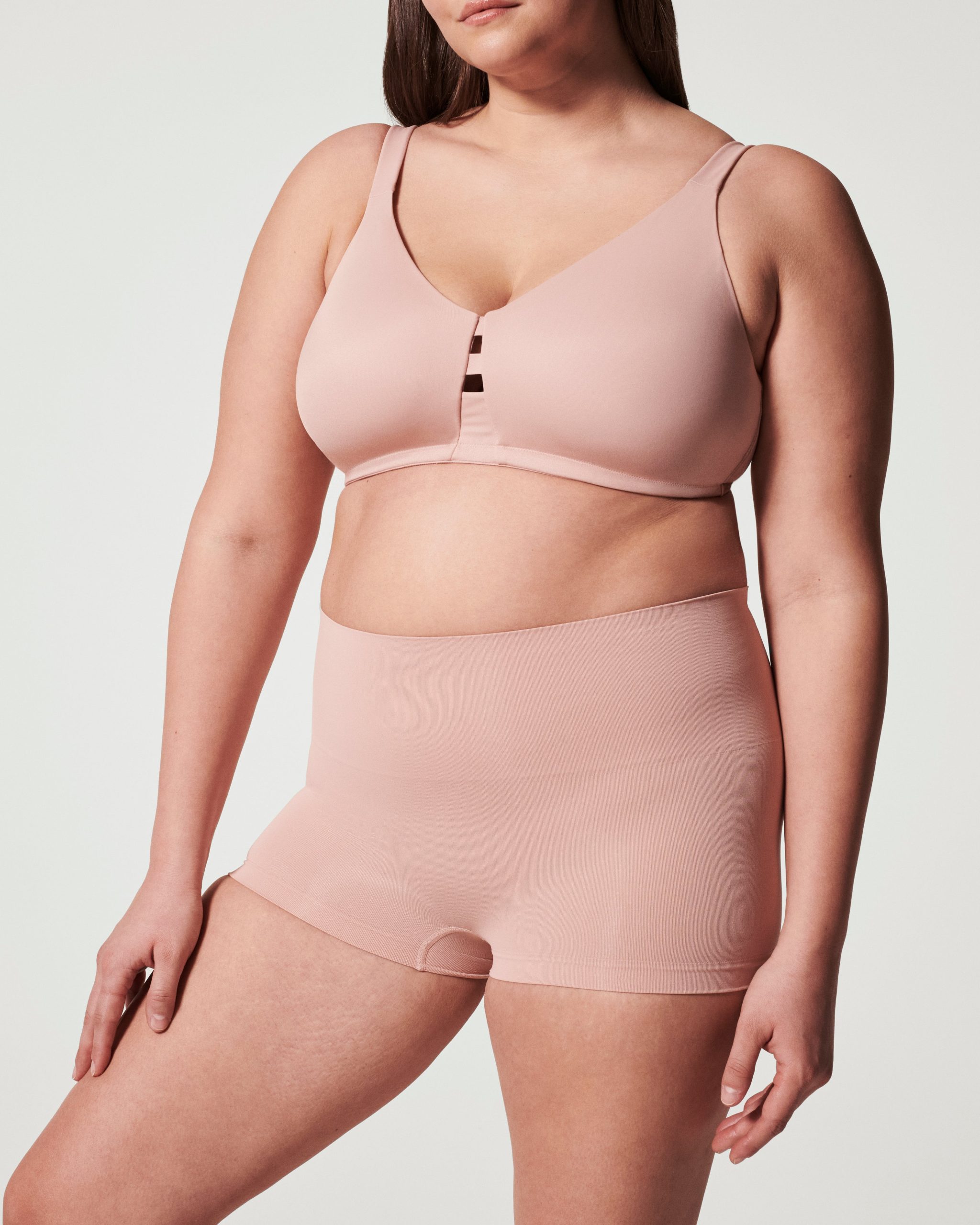 SPANX? Low Profile Wireless Minimizer Bra - Image 3