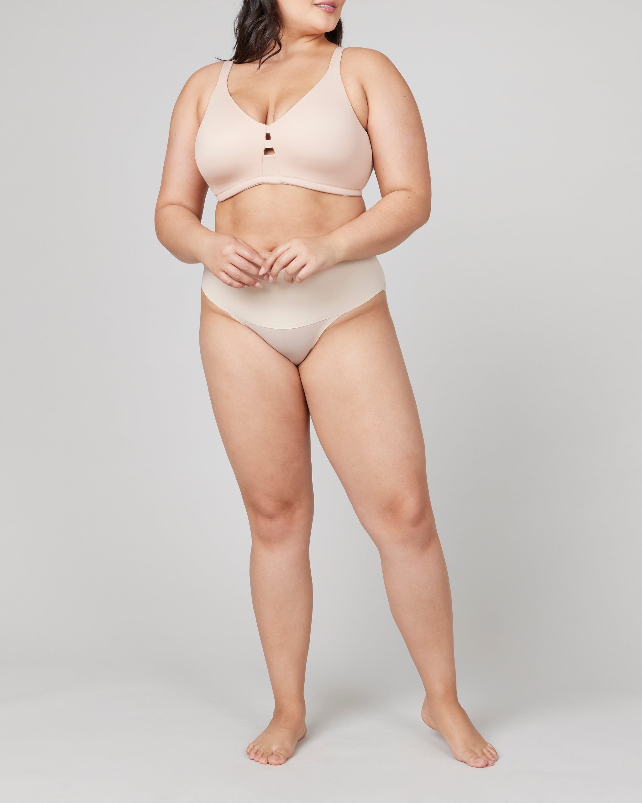 SPANX? Low Profile Wireless Minimizer Bra | Champagne Beige - Image 4