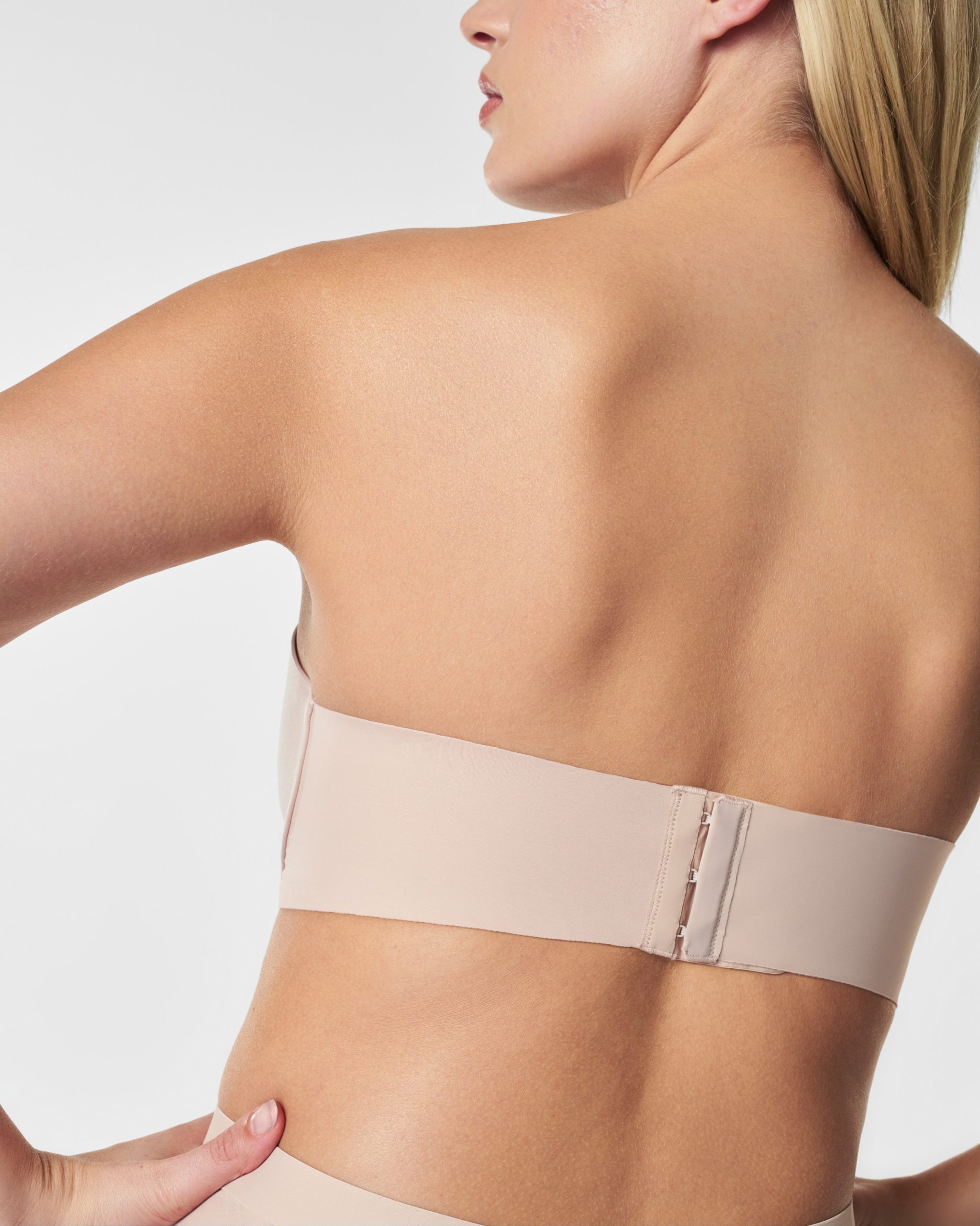 SPANXsmooth? Suit Your Fancy Strapless Bra | Champagne Beige - Image 4