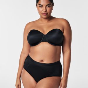 SPANXsmooth?  Suit Your Fancy Strapless Bra