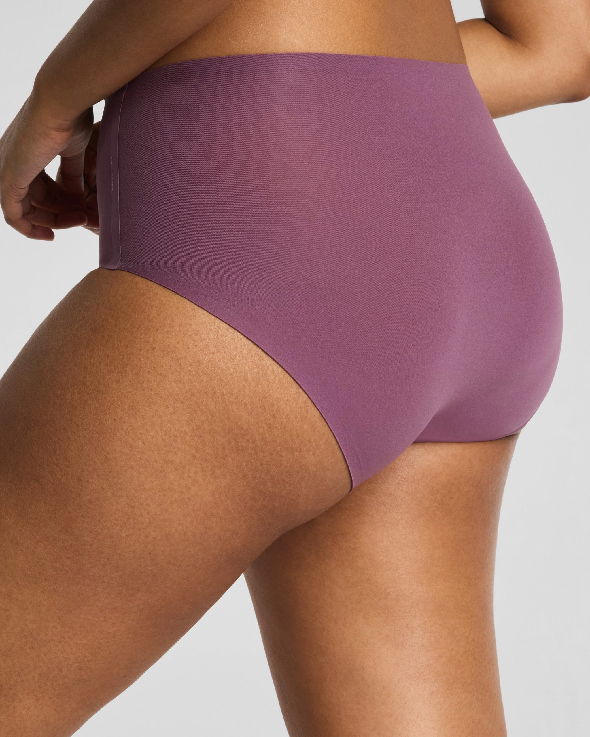 SPANXsmooth? Fit-To-You Brief 3-Pack Box | Prune/Rosebud/Dark Cacao - Image 4