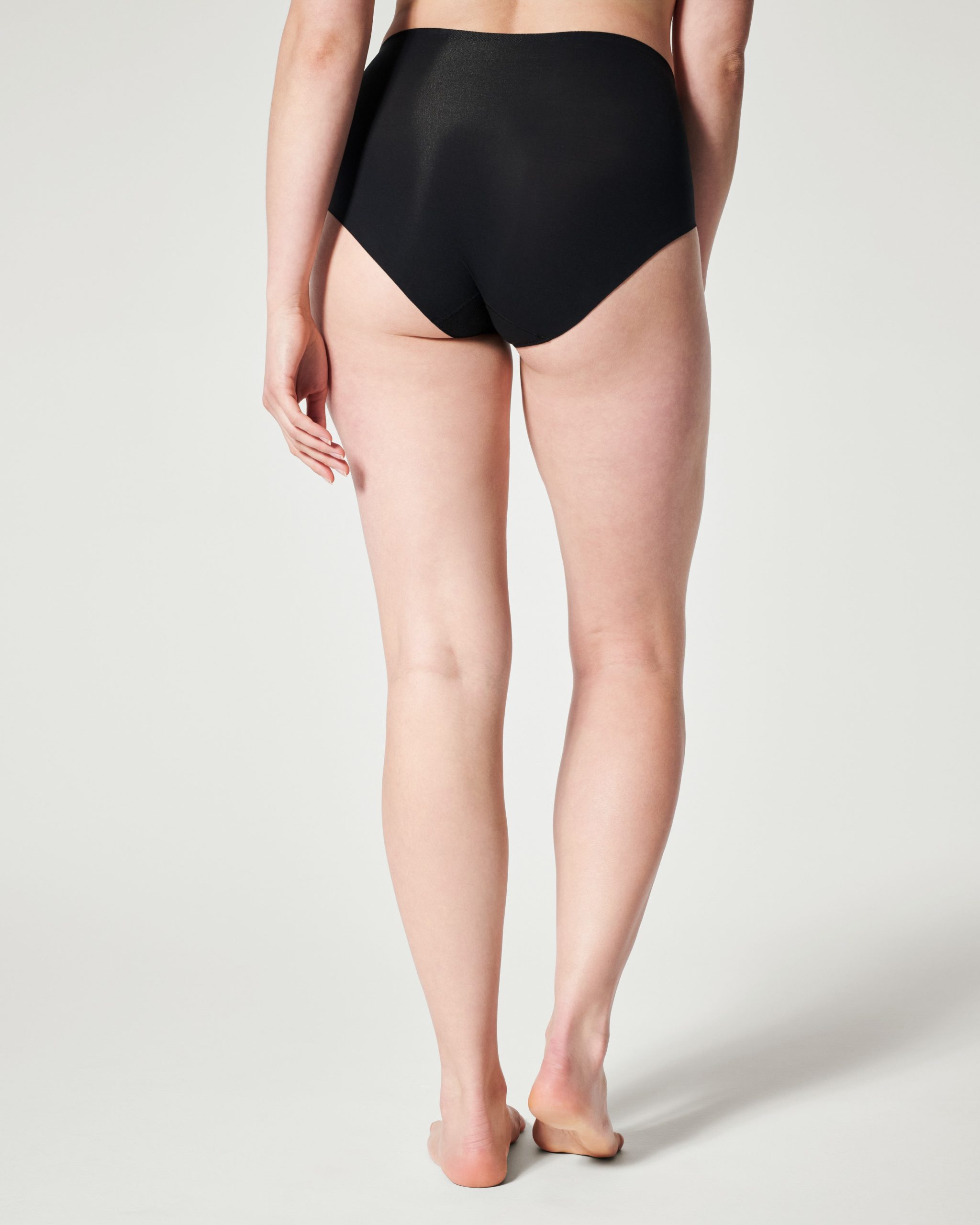 SPANXsmooth? Fit-To-You Brief 3-Pack Box | Very Black - Image 5