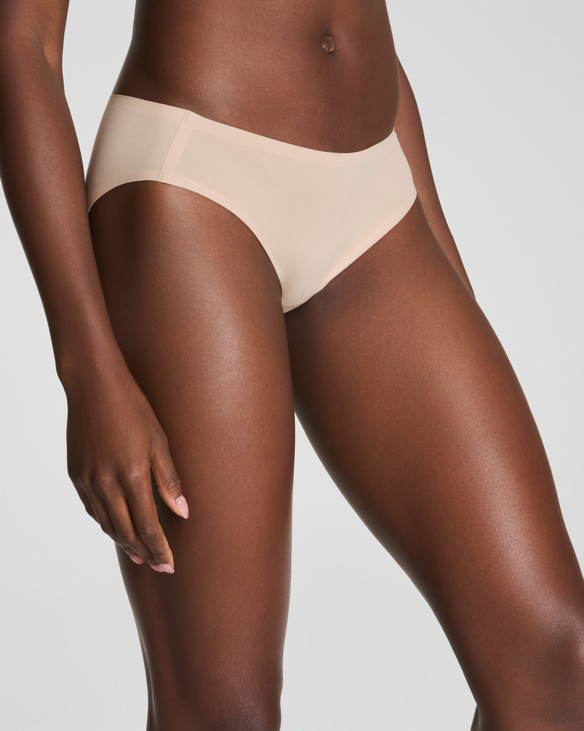 SPANXsmooth? Fit-To-You Bikini 3-Pack Box | Iconic Leopard/Naked 2.0/Espresso - Image 4