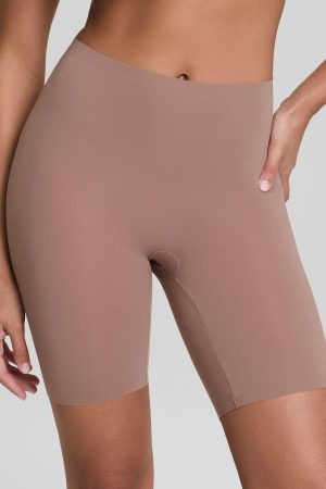 SPANXsmooth? Fit-To-You Mid-Thigh Short | Cafe Au Lait