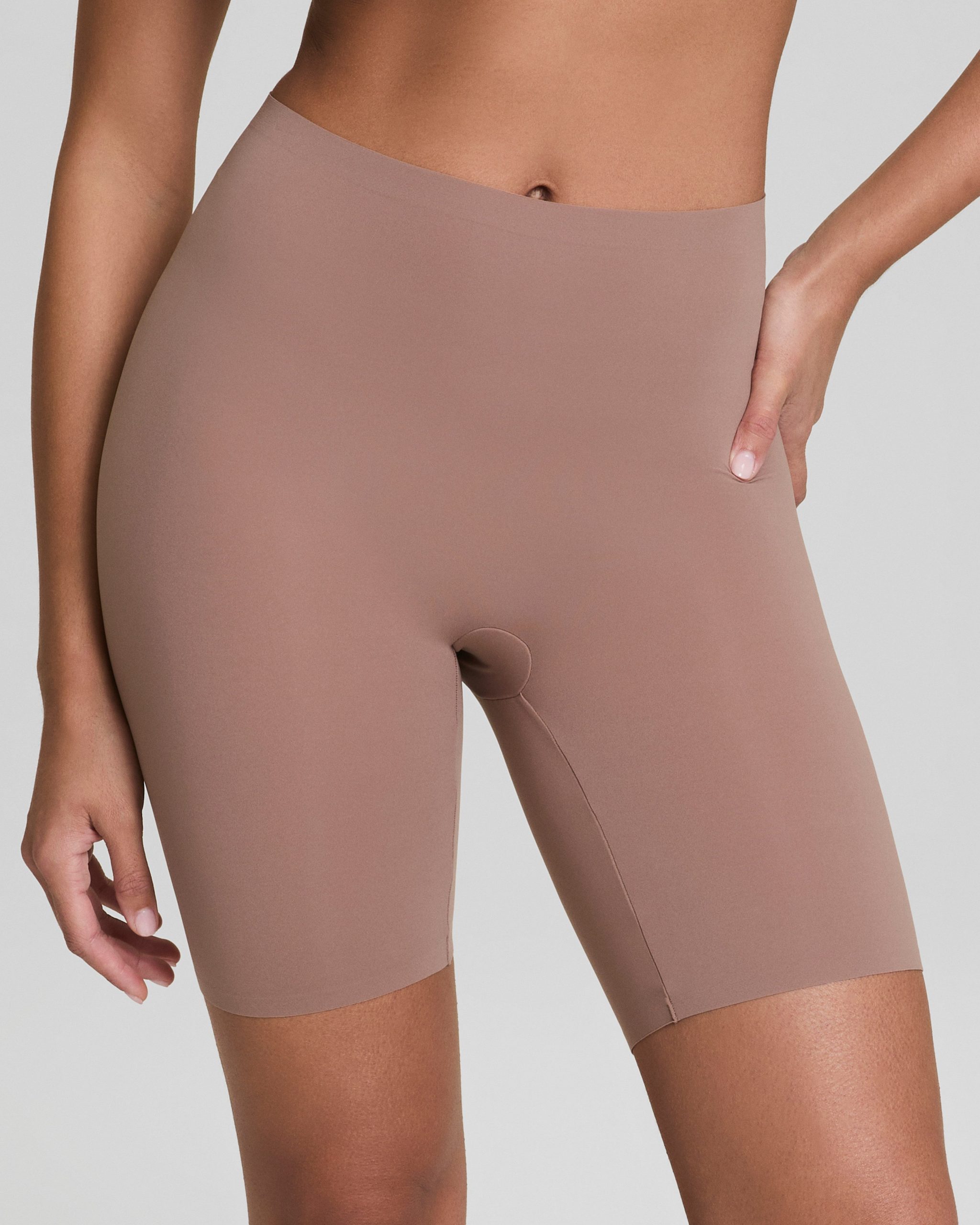 SPANXsmooth? Fit-To-You Mid-Thigh Short | Cafe Au Lait