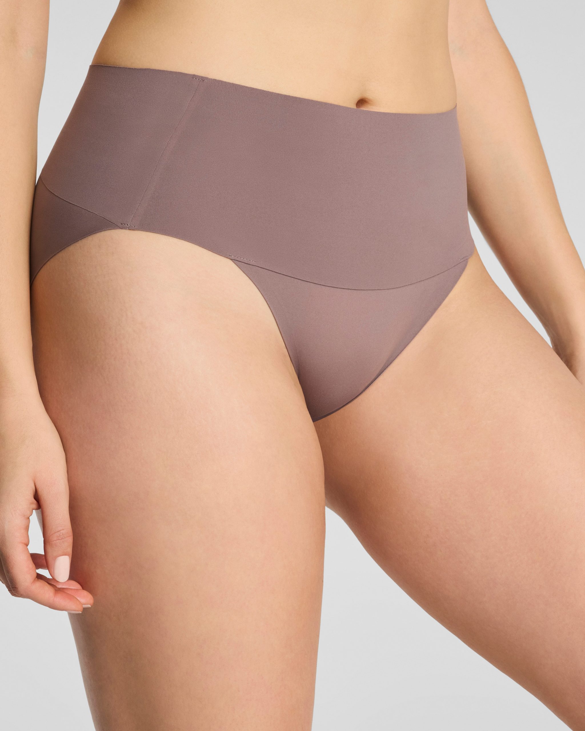 SPANXsupersmooth? Undie-tectable? Hi-Leg Brief | Granite