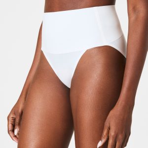 SPANXsupersmooth?  Undie-tectable? Hi-Leg Brief | Powder