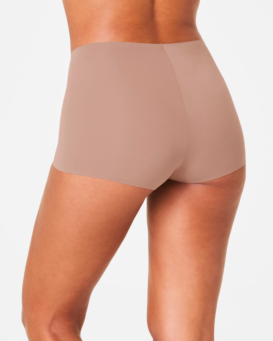 SPANXsmooth? Fit-To-You Boyshort 3-Pack Box | Cafe Au Lait - Image 3