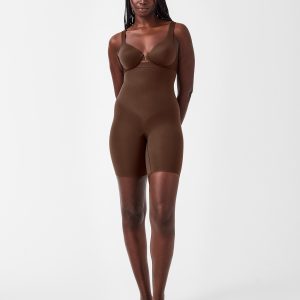 SPANXsculpt?  Seamless Power High-Waisted Mid-Thigh Short