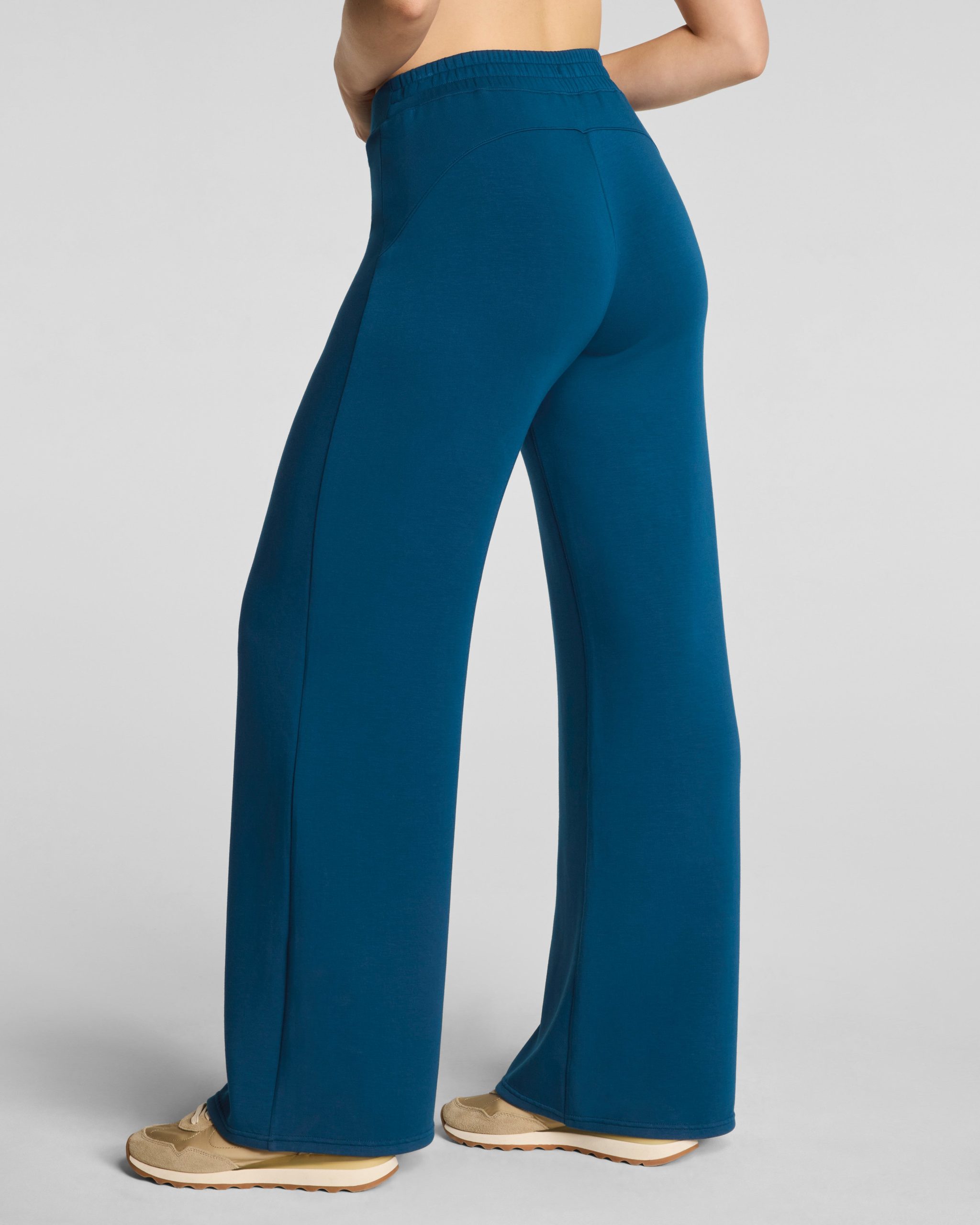 SPANX AirEssentials? Wide Leg Pant | Deep Cove - Image 3