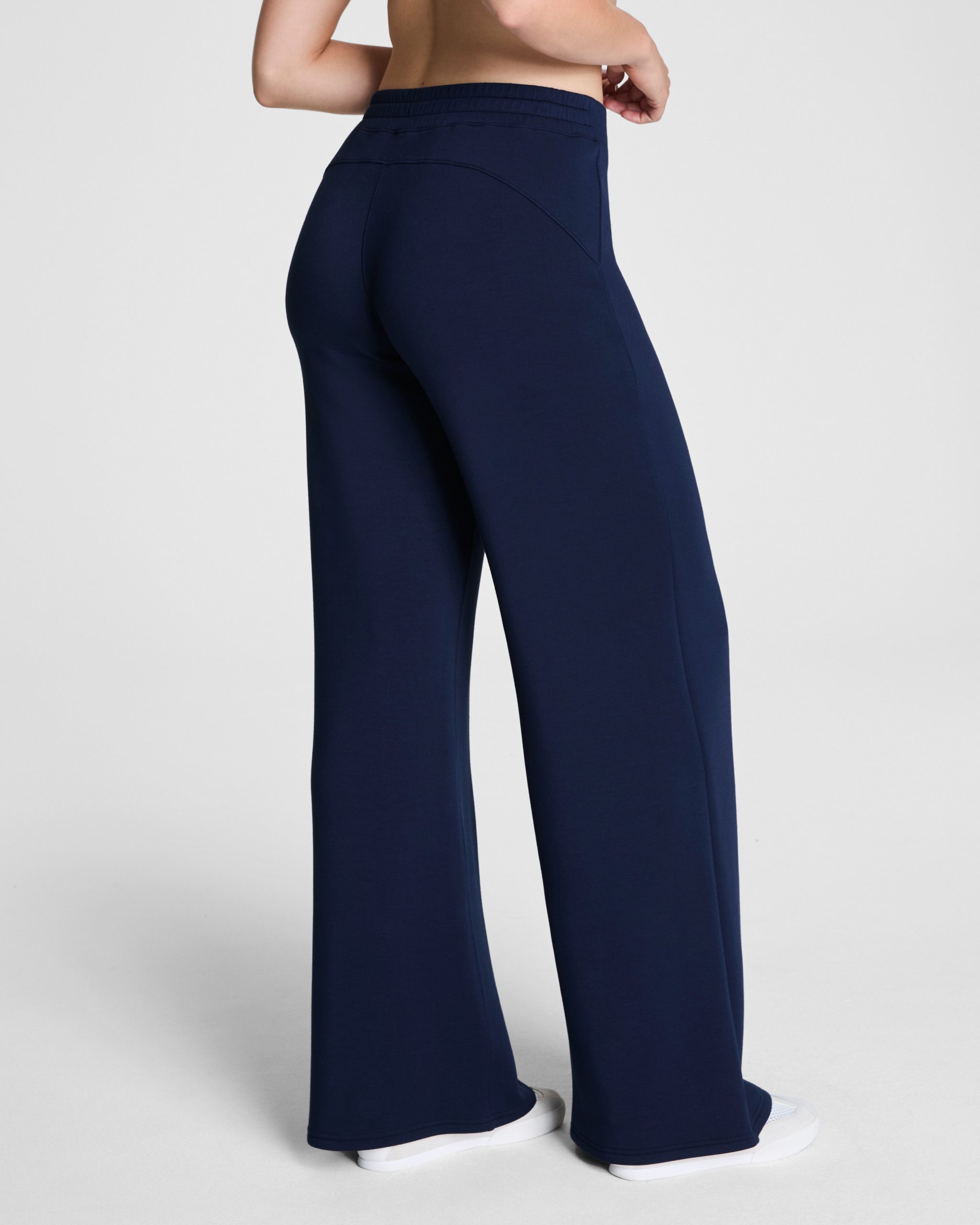 SPANX AirEssentials? Wide Leg Pant | Timeless Navy - Image 3