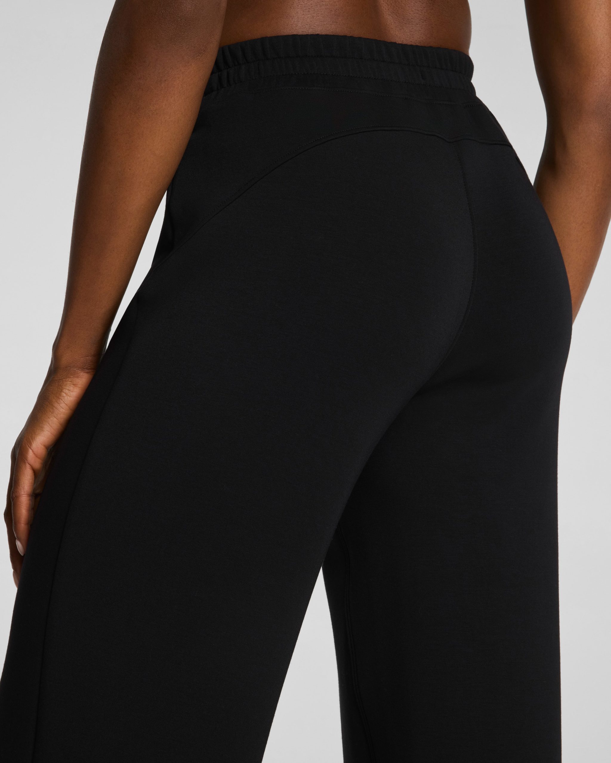 SPANX AirEssentials? Straight Leg Pant | Very Black - Image 4