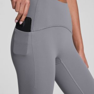 SPANXshape? Booty Boost? Side Pocket Leggings