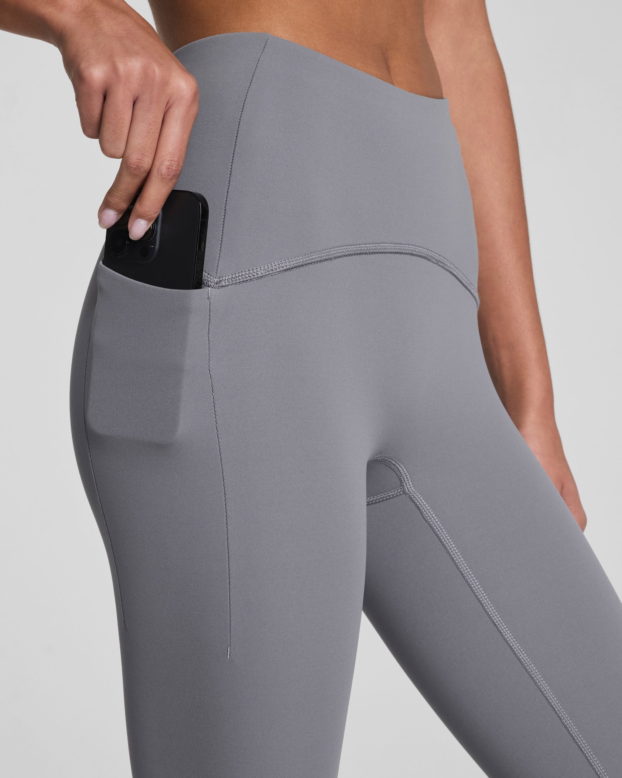 SPANXshape? Booty Boost? Side Pocket Leggings