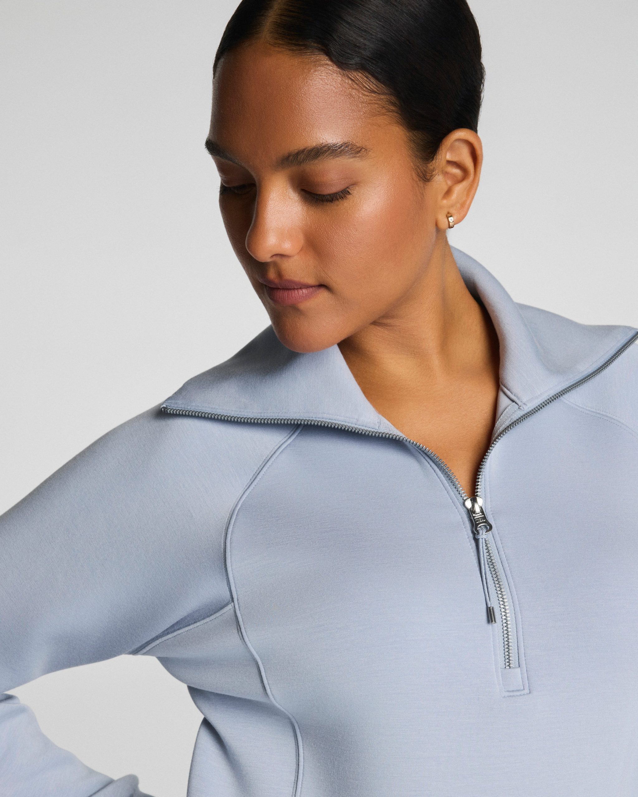 SPANX AirEssentials? Half Zip | Himalayan Cloud - Image 3