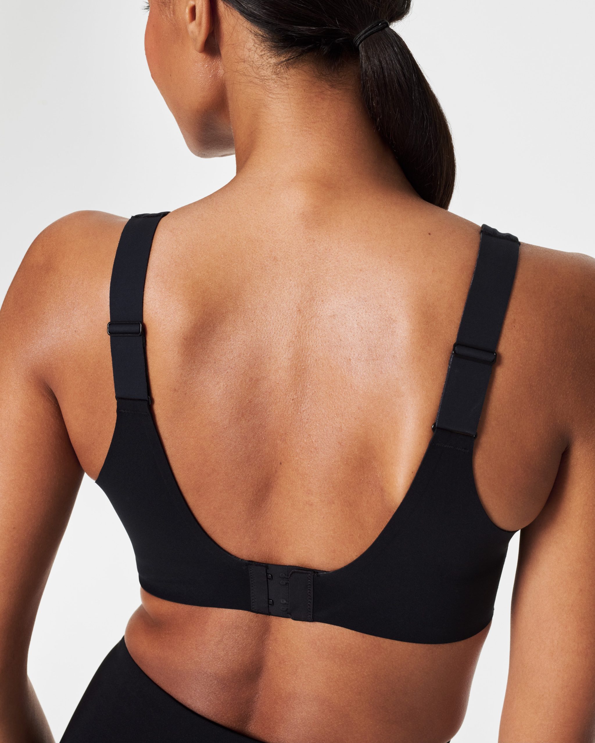 SPANX? FlexFeel Low Impact Sports Bra | Very Black - Image 4