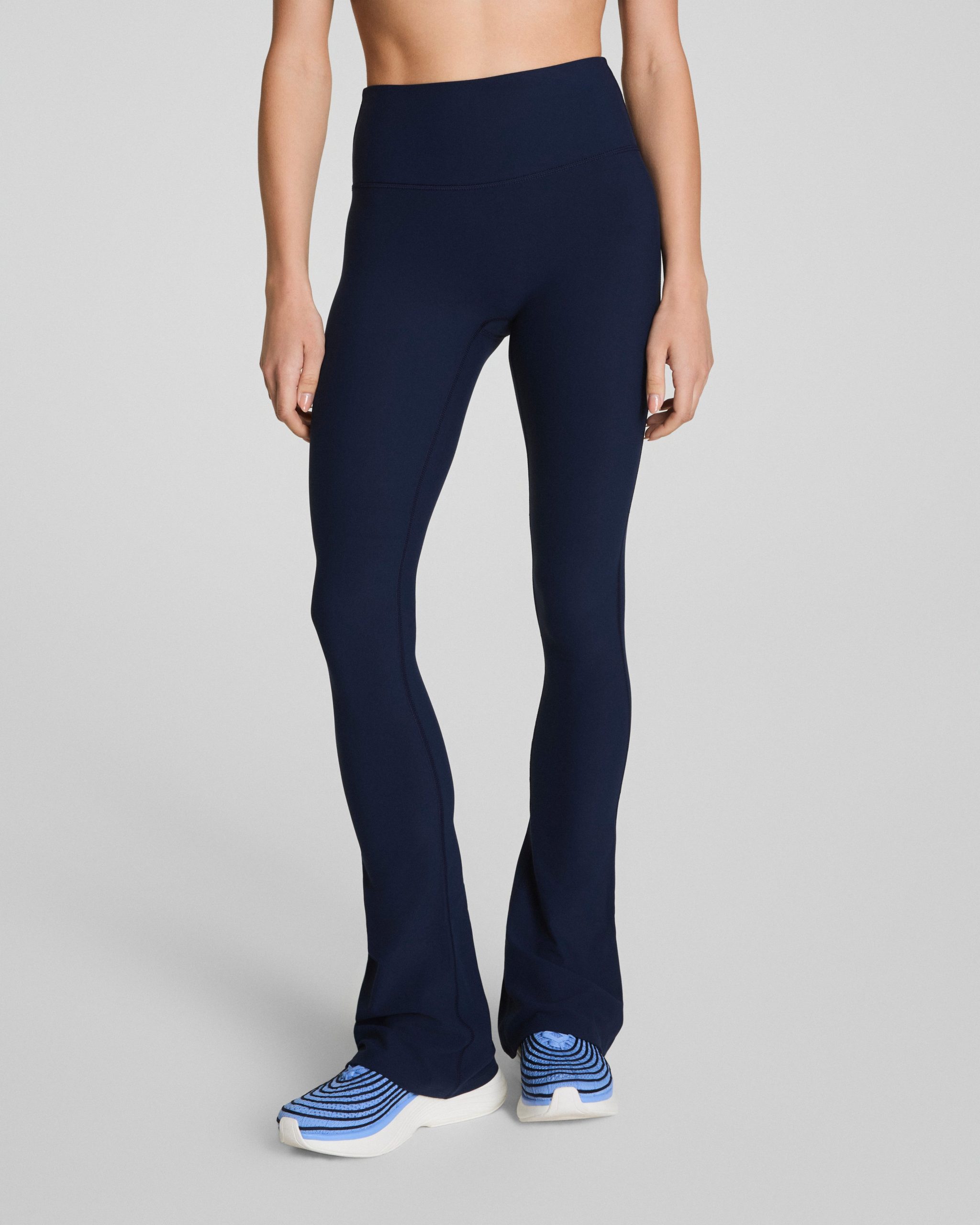 SPANXsmooth? OnForm Micro Flare Pant | Timeless Navy - Image 3