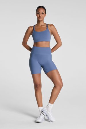 SPANXsmooth? OnForm Bike Short. 6