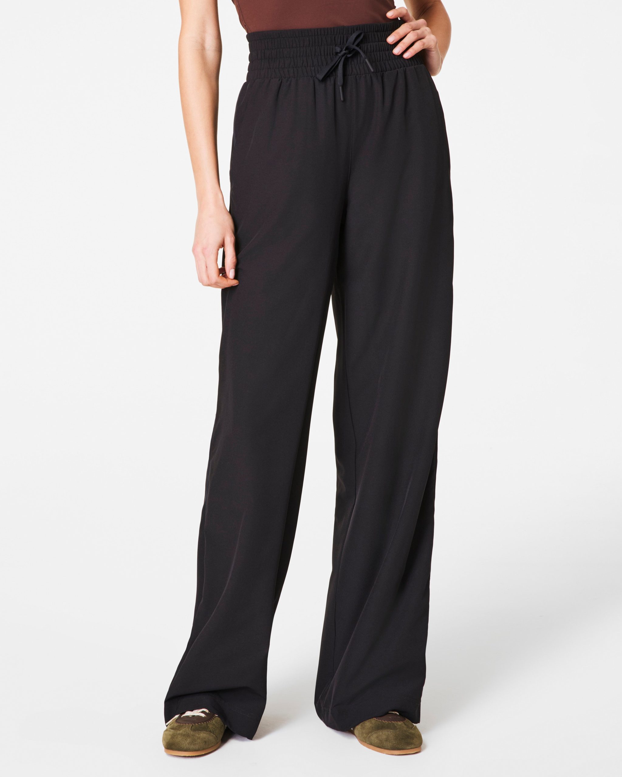 SPANXsmooth? On the Move Wide Leg Pant | Very Black - Image 2