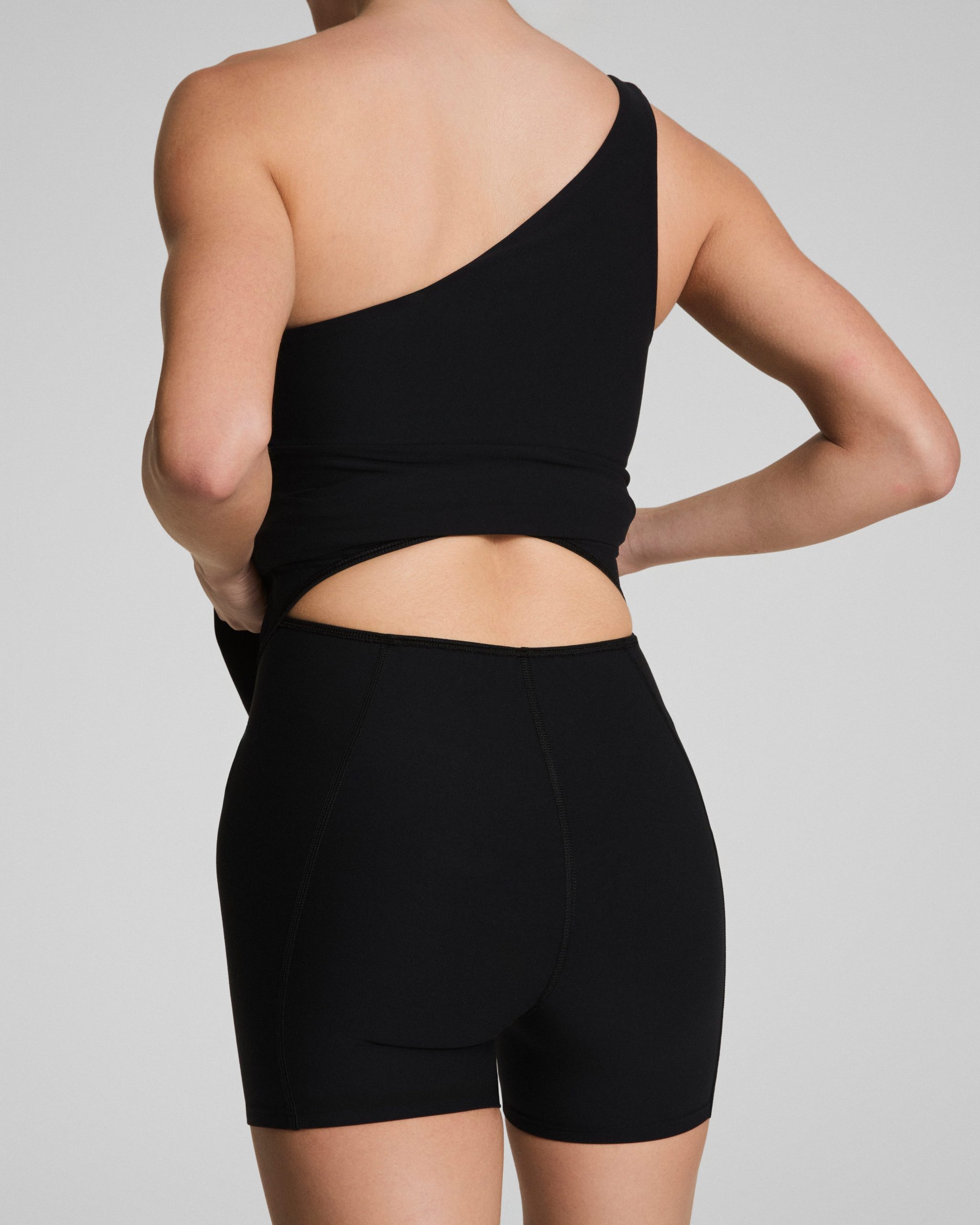 SPANXsmooth? OnForm Asymmetrical Dress | Very Black - Image 4