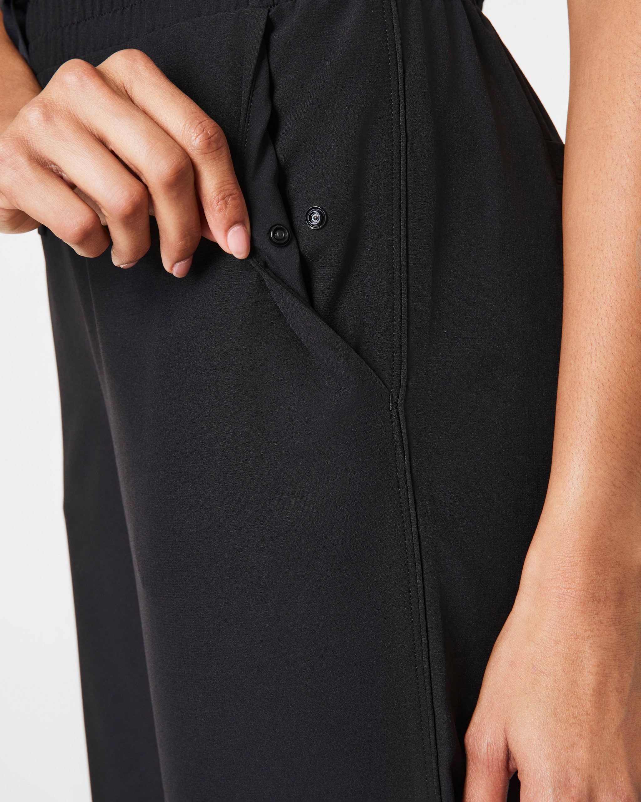 SPANX? On the Move Slim Pant | Very Black - Image 5