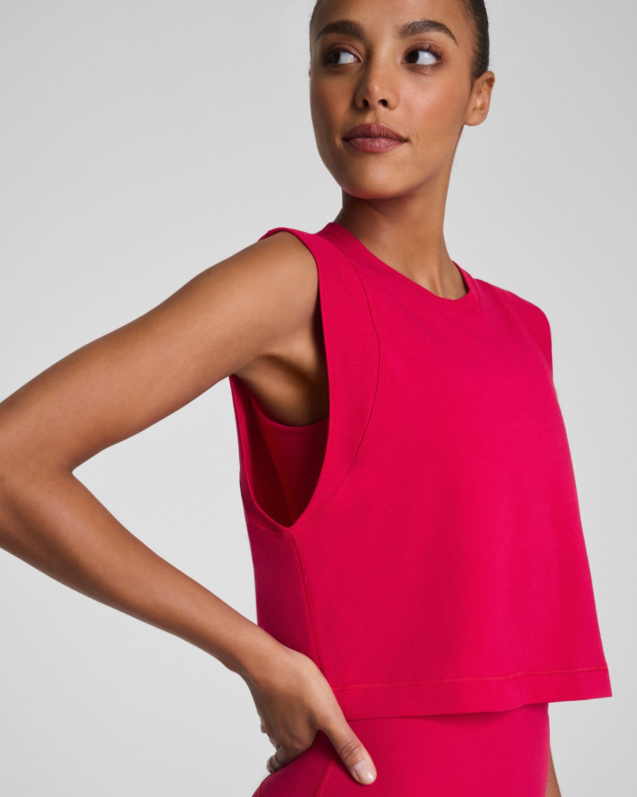 SPANX? BoostUp Cropped Tank | Fuchsia - Image 3