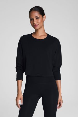 SPANX? Outpace Cropped Long Sleeve Top | Very Black