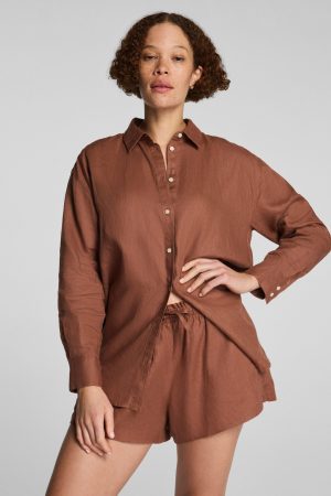 SPANX? Beach Button Down | Caraway