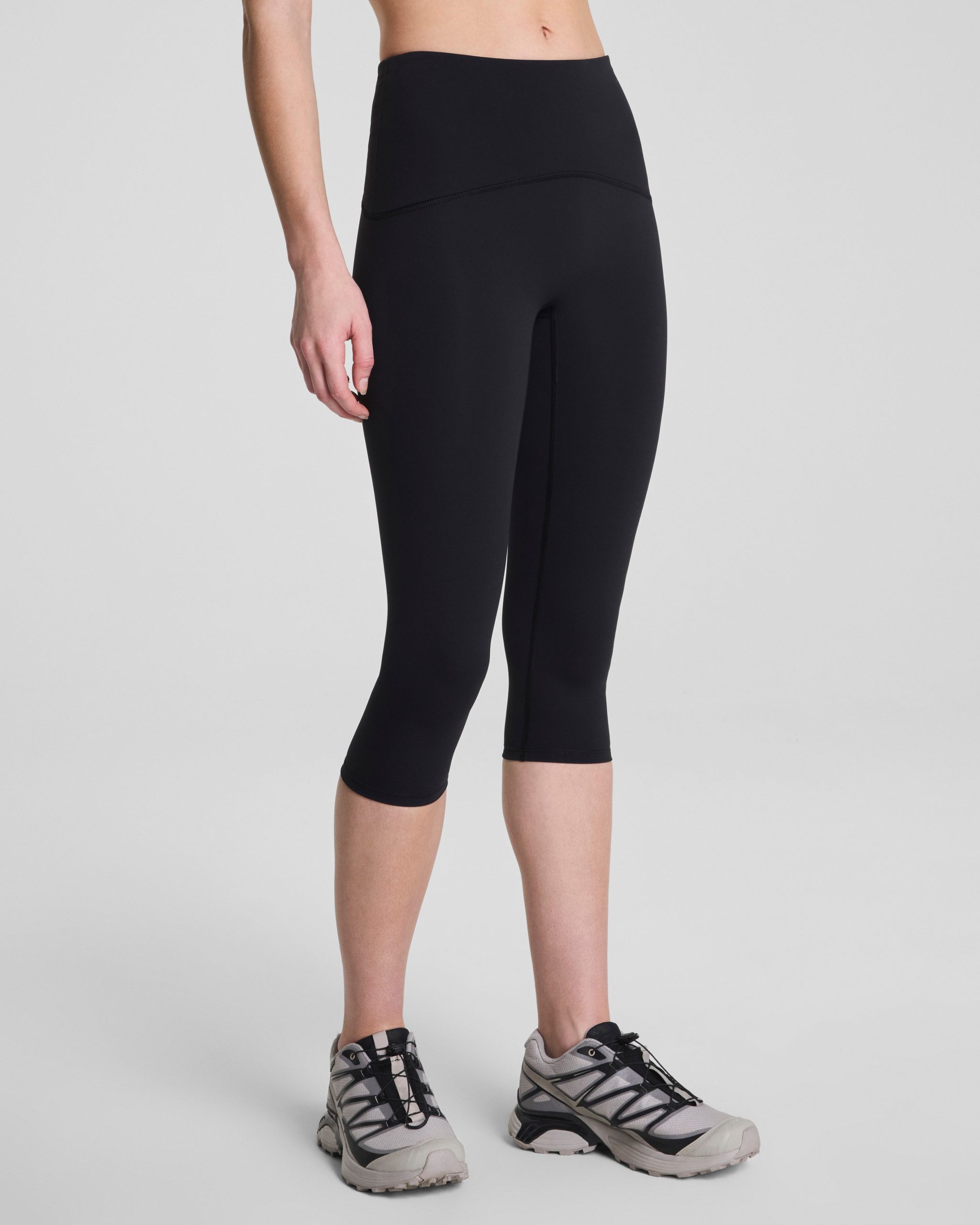SPANXshape? Booty Boost? Cropped Leggings. 19 | Very Black - Image 2