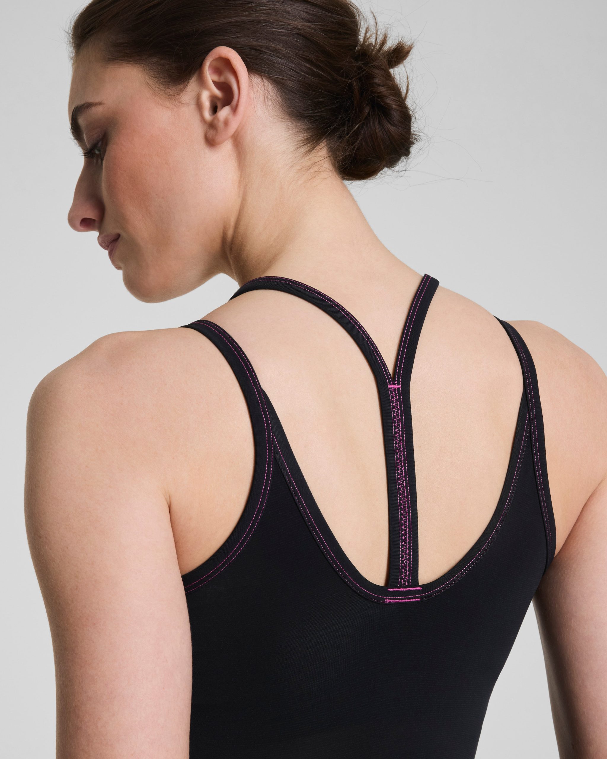 SPANX? BoostUp Scoop Neck Shelf Tank with StayCool Tech | Very Black - Image 4