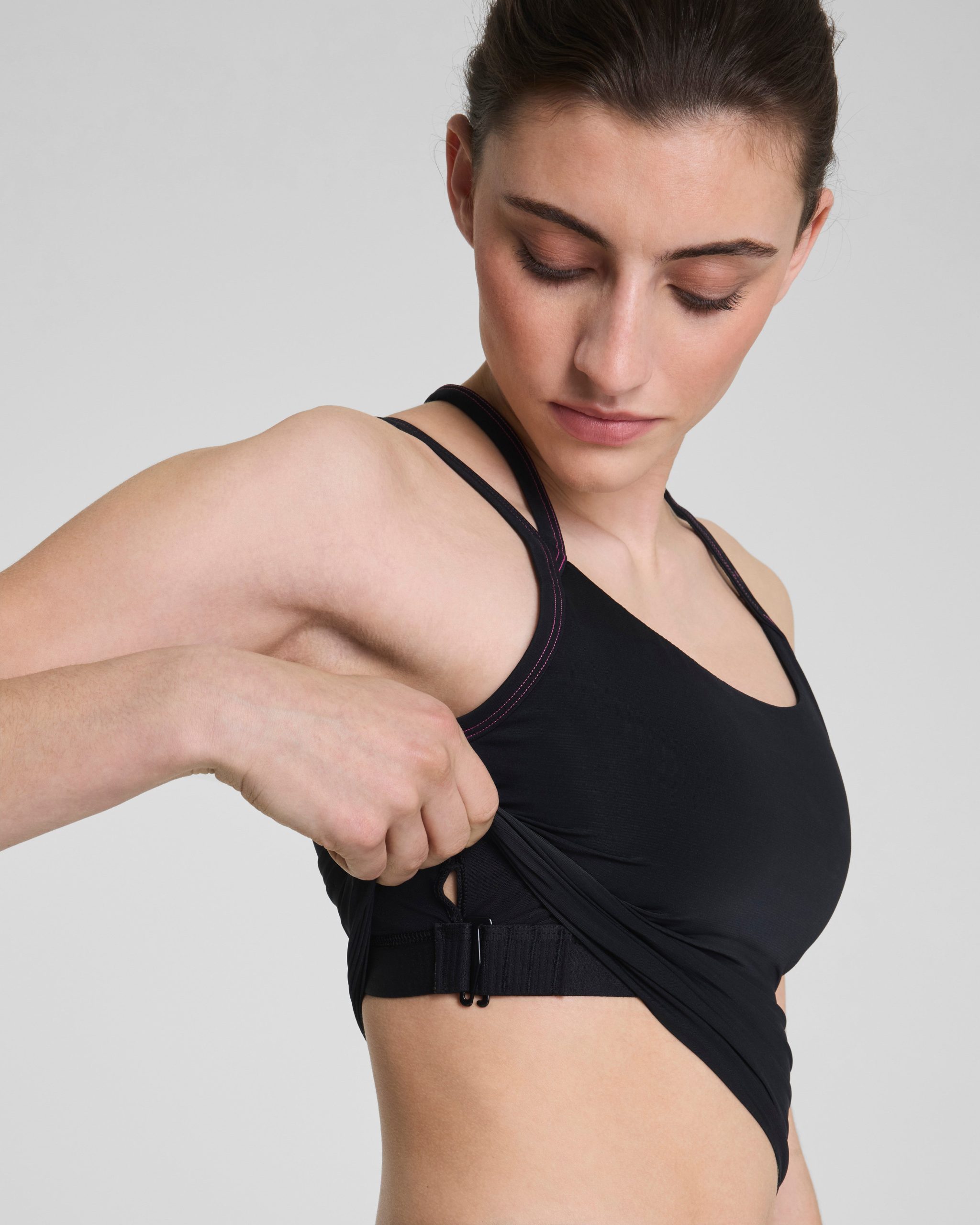 SPANX? BoostUp Scoop Neck Shelf Tank with StayCool Tech | Very Black - Image 5