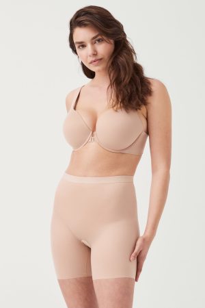 SPANXshape? Invisible Girlshort