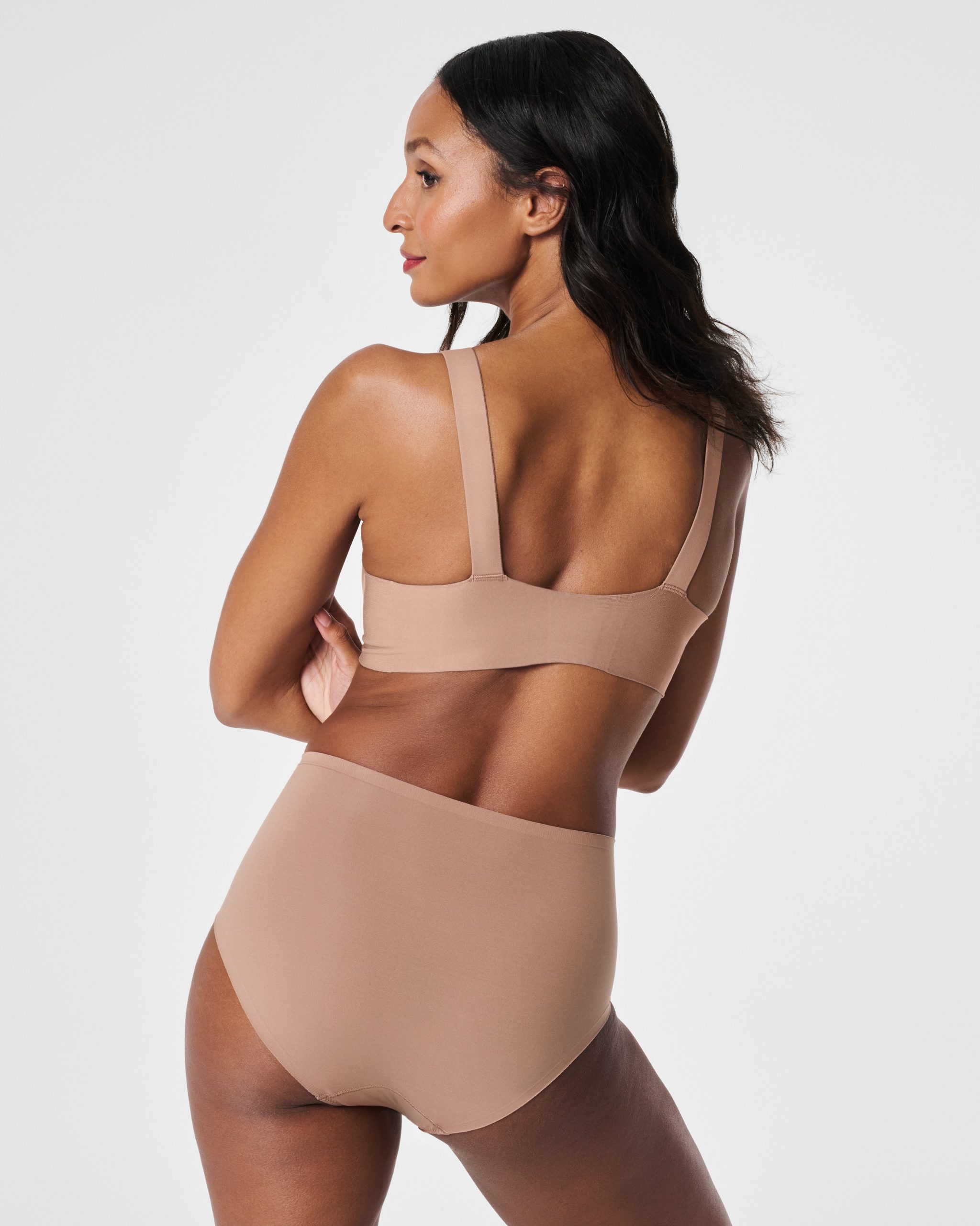 SPANXsmooth? Fit-To-You Brief 3-Pack Box | Cafe Au Lait - Image 3