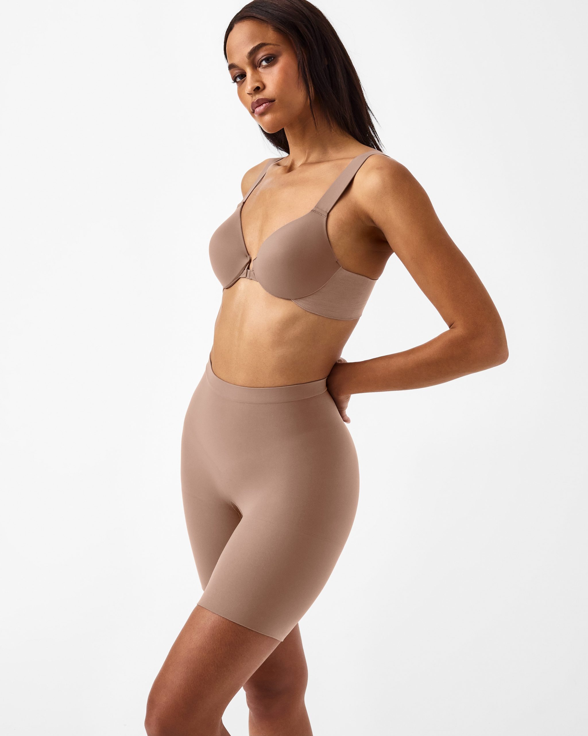 SPANXsculpt? Seamless Power Mid-Thigh Short - Image 2