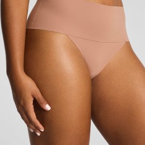 SPANXsupersmooth?  Undie-tectable? Thong | Cinnamon