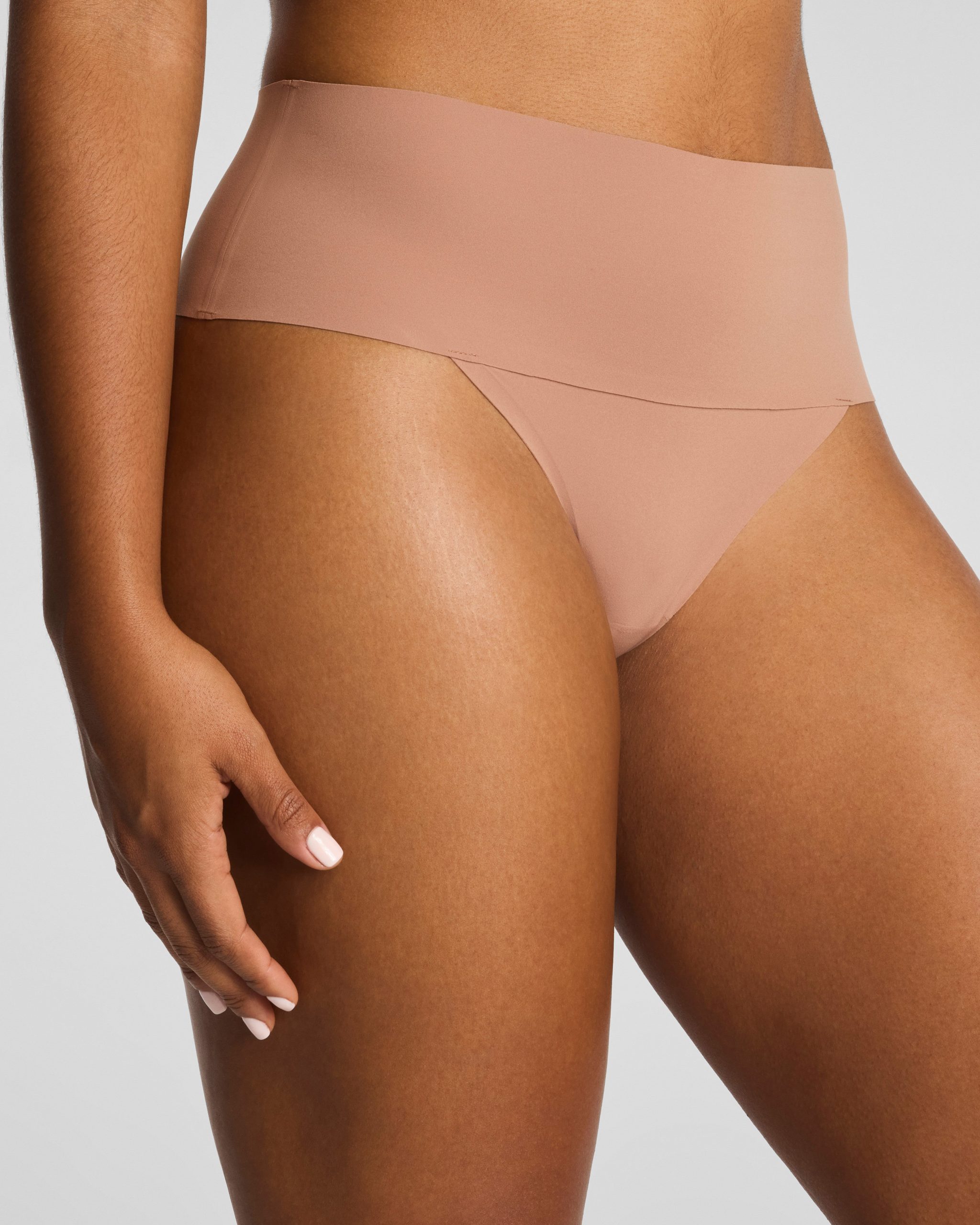 SPANXsupersmooth? Undie-tectable? Thong | Cinnamon