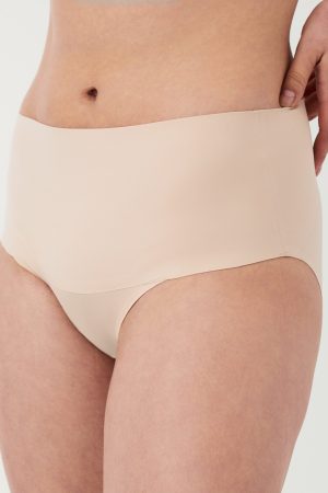 SPANXsupersmooth? Undie-tectable? Brief | Soft Nude