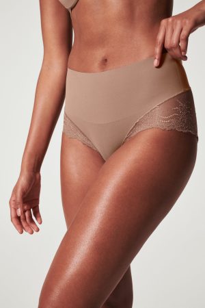 SPANXsupersmooth? Undie-tectable? Lace Hi-Hipster | Cafe Au Lait