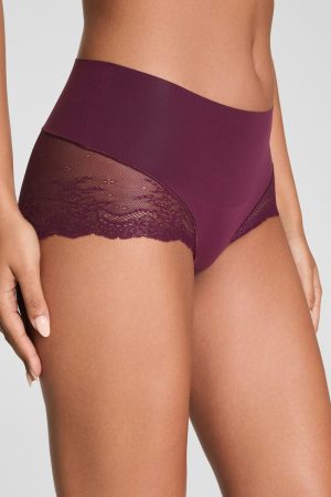 SPANXsupersmooth? Undie-tectable? Lace Hi-Hipster | Plum Berry