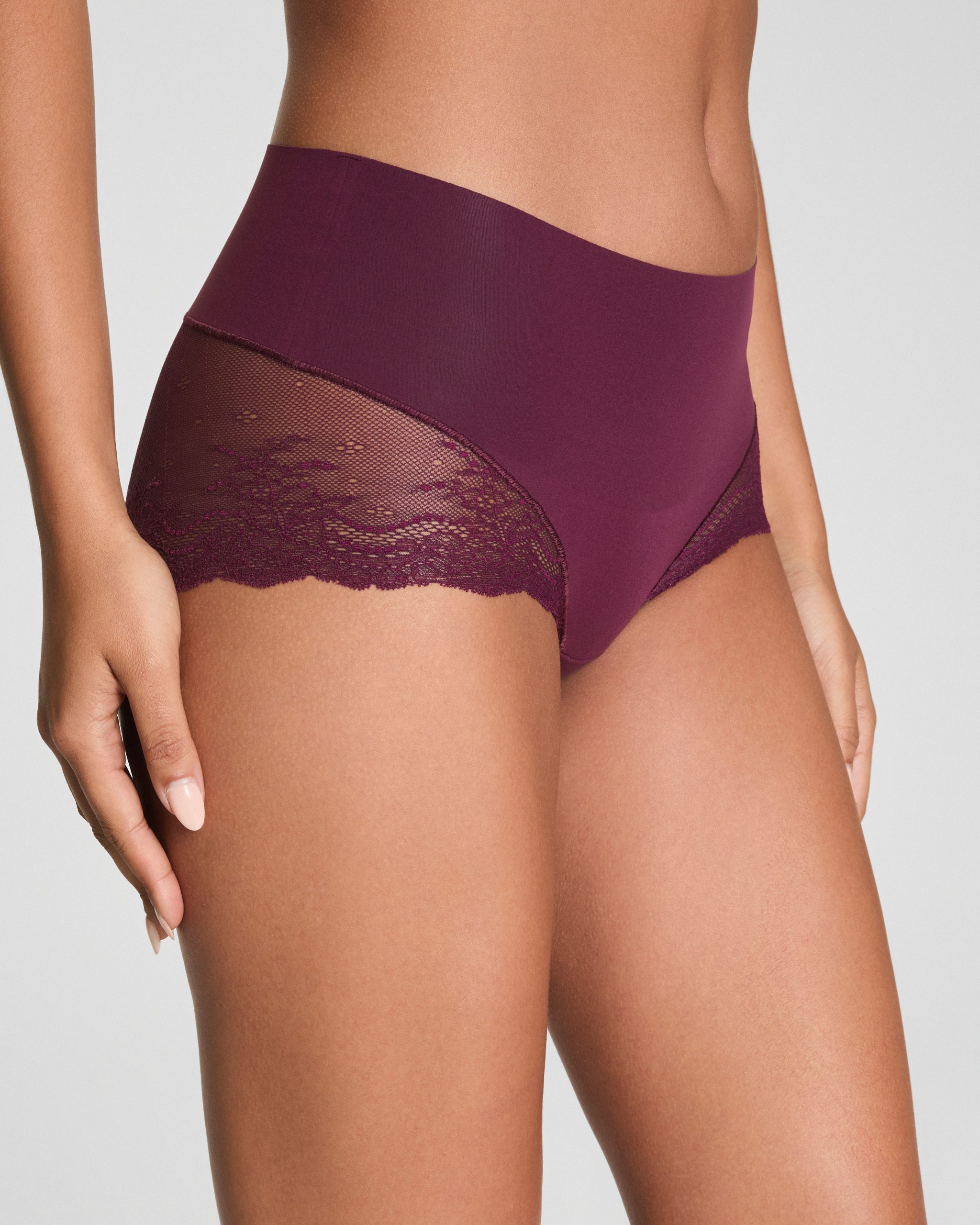 SPANXsupersmooth? Undie-tectable? Lace Hi-Hipster | Plum Berry