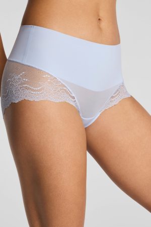 SPANXsupersmooth? Undie-tectable? Lace Hi-Hipster | Summit