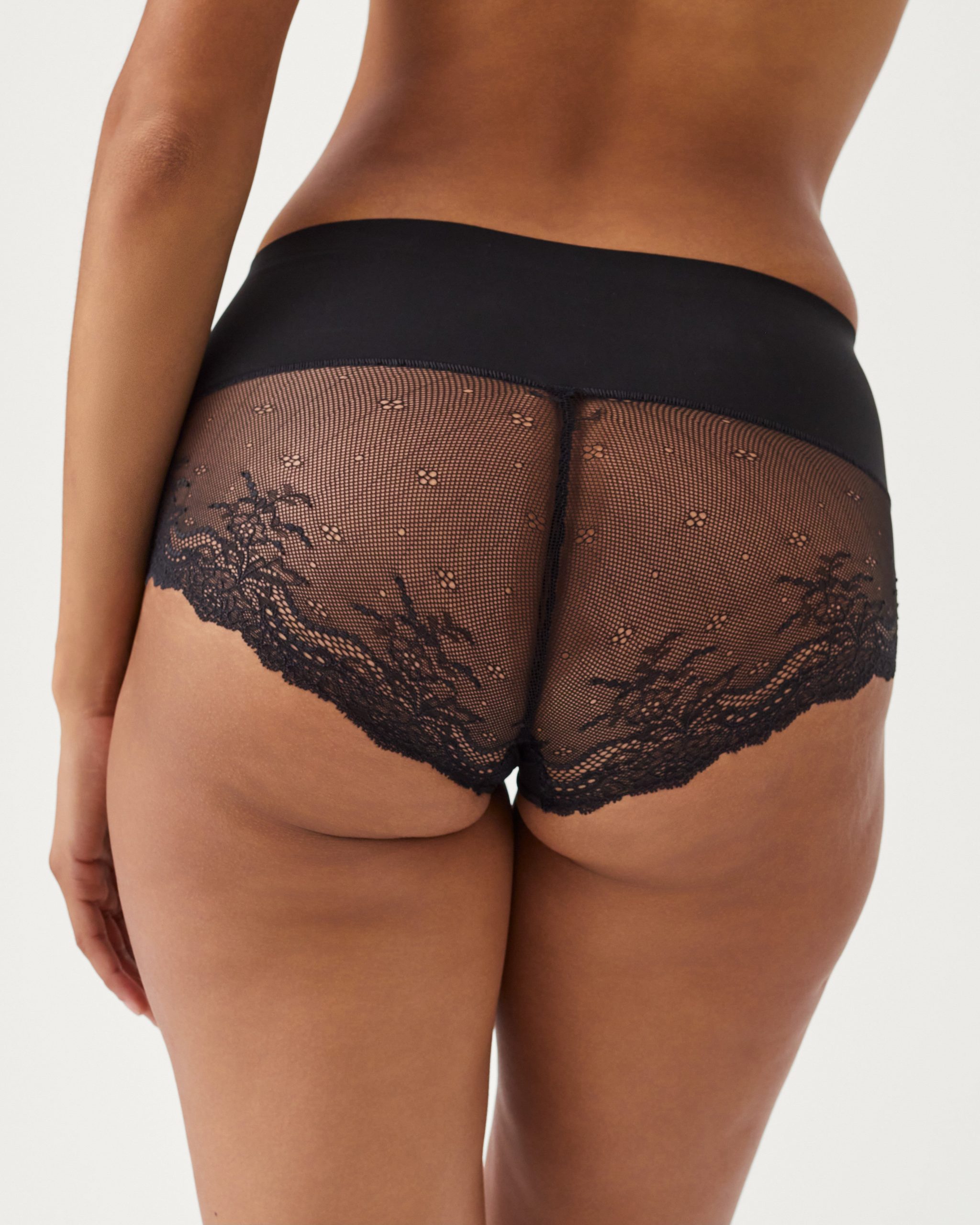 SPANXsupersmooth? Undie-tectable? Lace Hi-Hipster | Very Black - Image 2