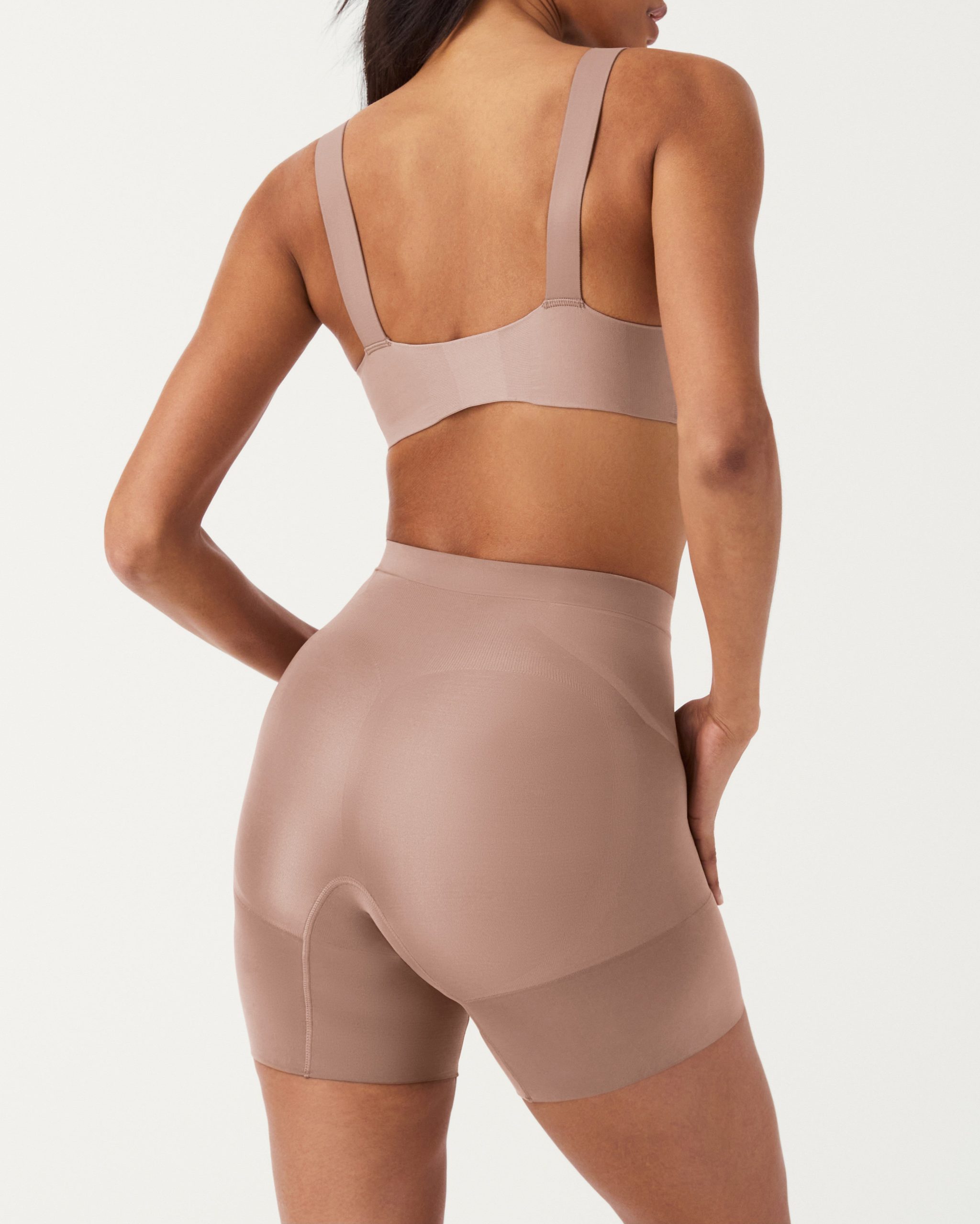 SPANXsculpt? OnCore Mid-Thigh Short | Cafe Au Lait - Image 4