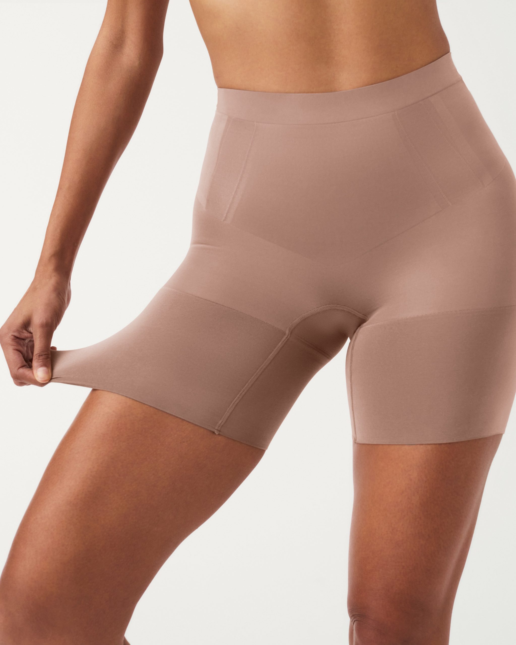 SPANXsculpt? OnCore Mid-Thigh Short | Cafe Au Lait - Image 2