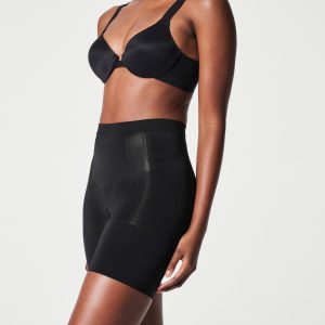 SPANXsculpt?  OnCore Mid-Thigh Short | Very Black