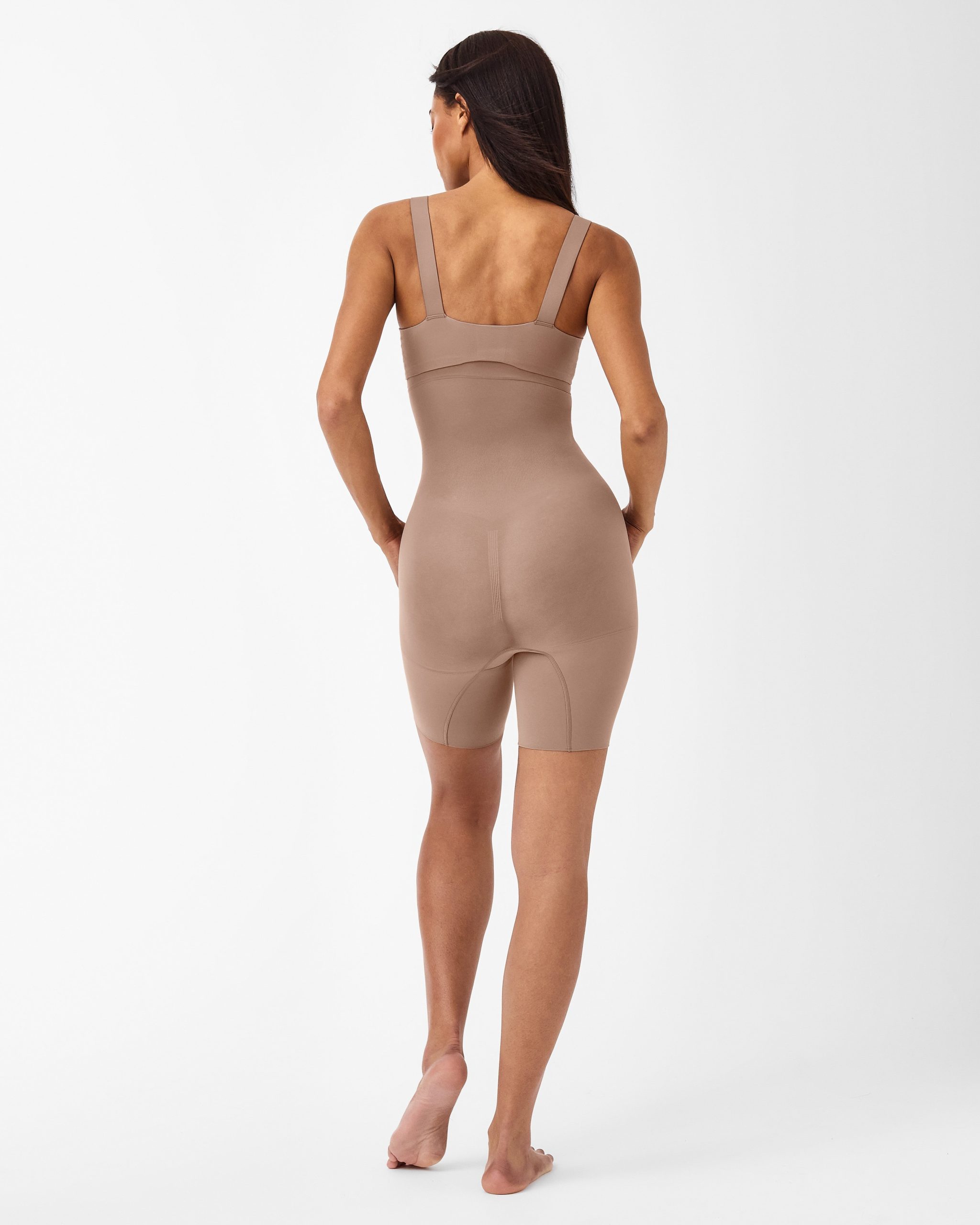 SPANXsculpt? Seamless Power High-Waisted Mid-Thigh Short | Cafe Au Lait - Image 3