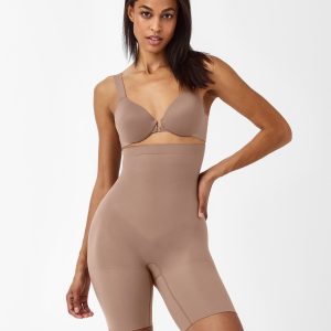 SPANXsculpt?  Seamless Power High-Waisted Mid-Thigh Short | Cafe Au Lait