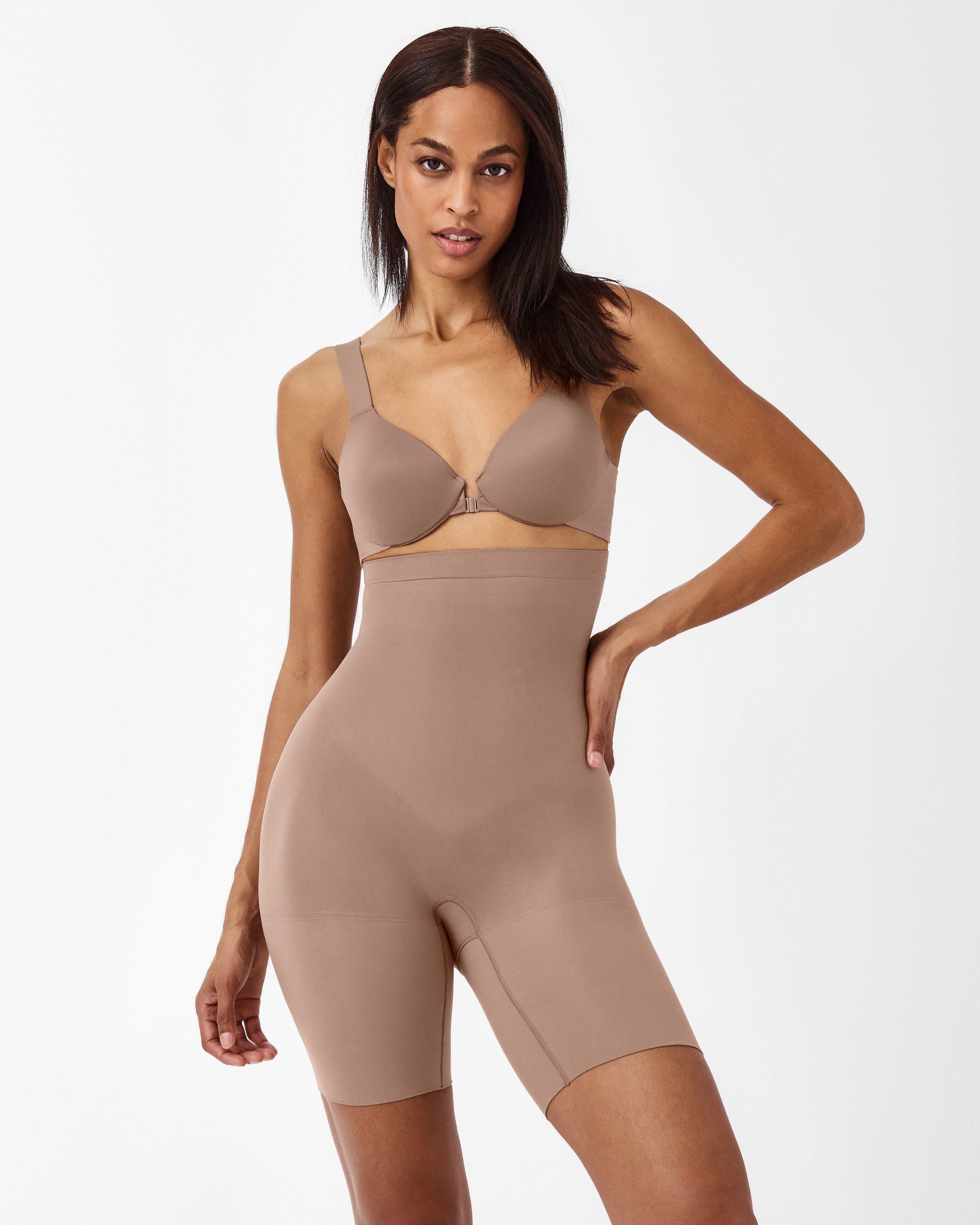 SPANXsculpt? Seamless Power High-Waisted Mid-Thigh Short - Image 3