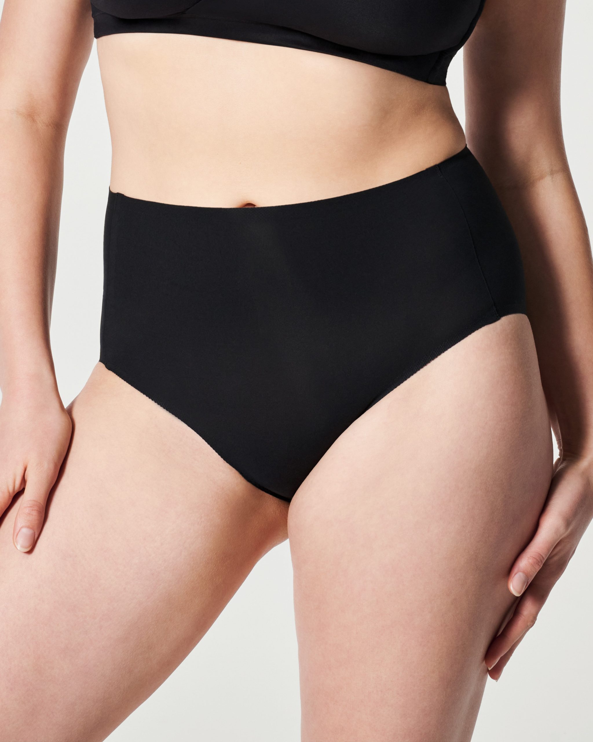 SPANXsmooth? Fit-To-You Brief 3-Pack Box | Very Black/Naked 2.0/Vintage Rose - Image 3